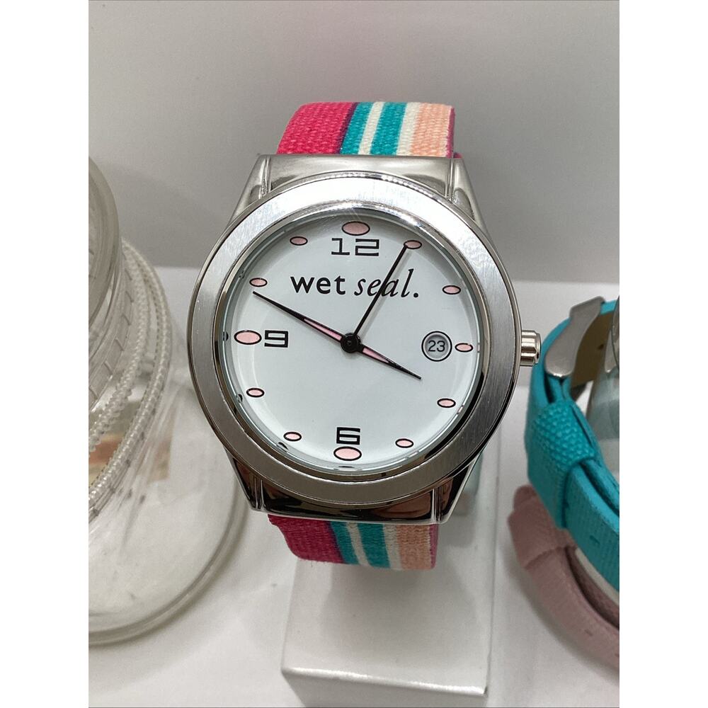 Wet Seal Wrist Watch 3 Band Set Water Resistant Pastel New Battery!